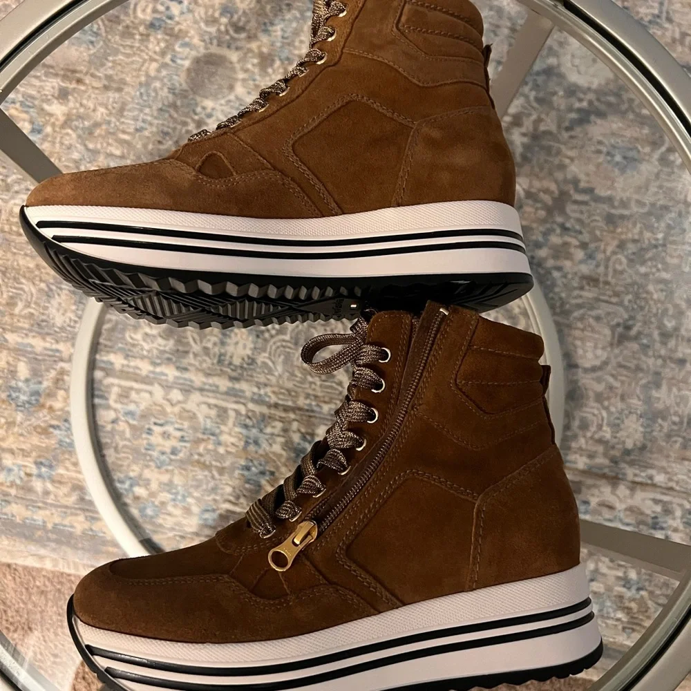 NeroGiardini Italy Suede Platform Wedge High Top Sneakers Size 37